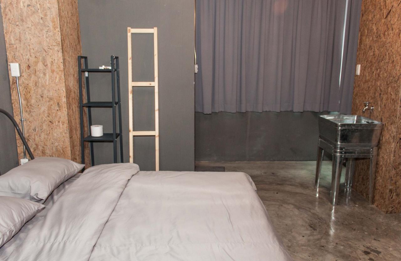 Hostel Zhelter'Bkk Bangkok Exteriér fotografie